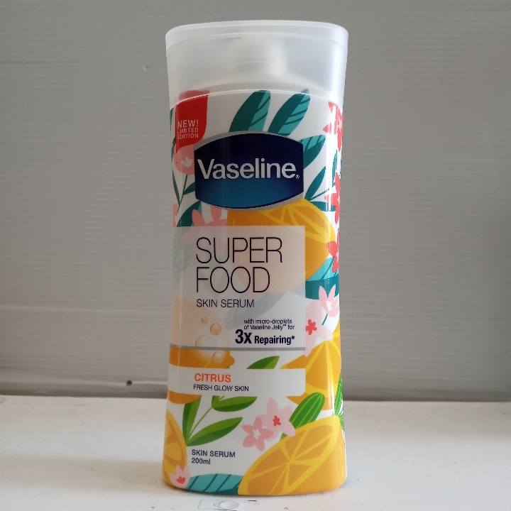 Vaselin Super Food 2