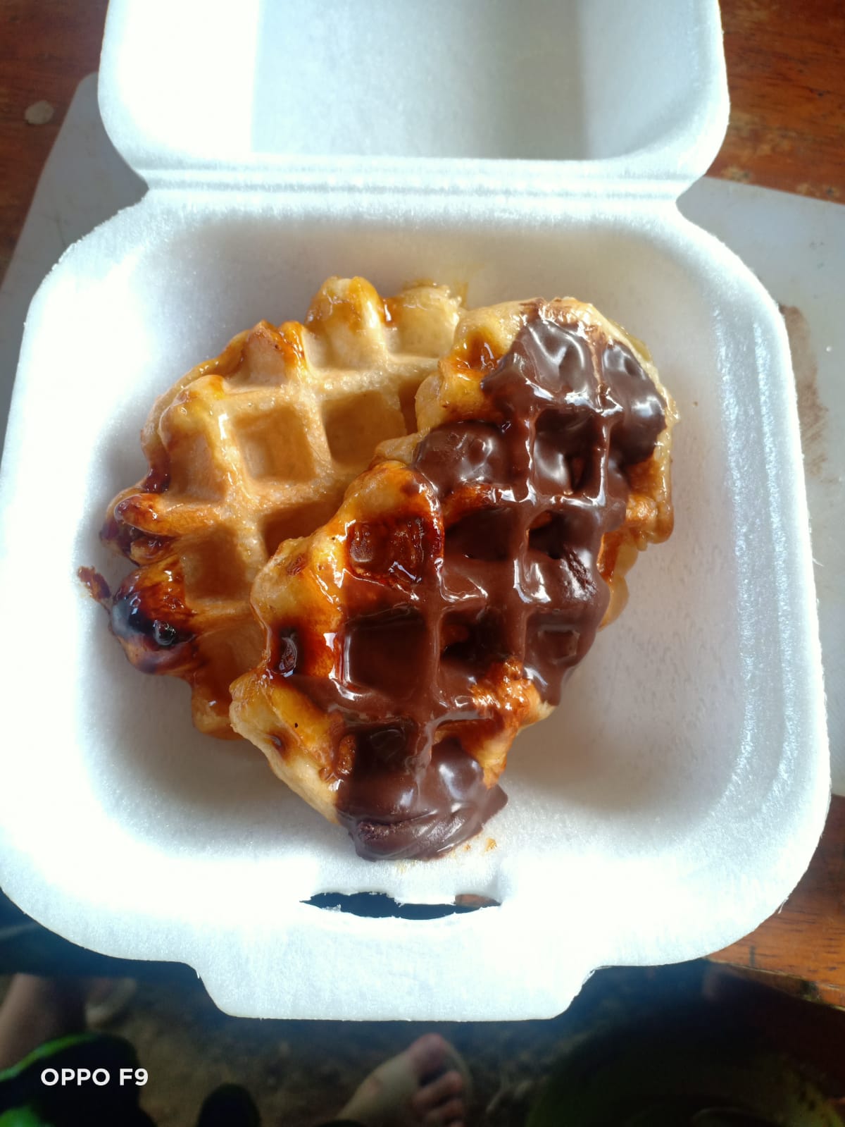 WAFFLE Cokelat