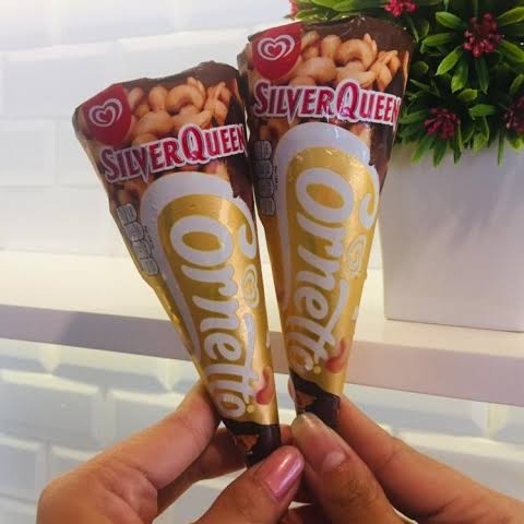 Walls Cornetto SilverQueen 108ml 2