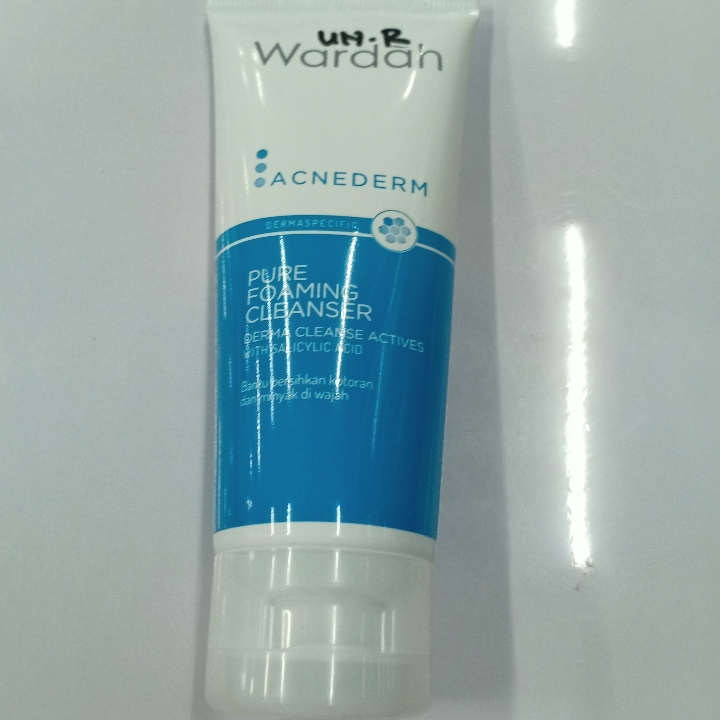 Wardah Acne Derm Pure Foaming Cleanser