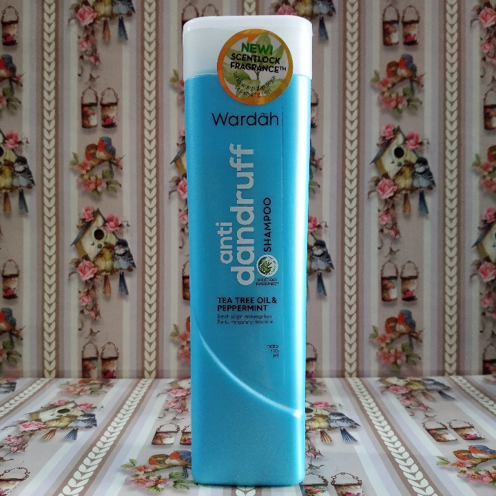 Wardah Anti Dandruff Shampoo