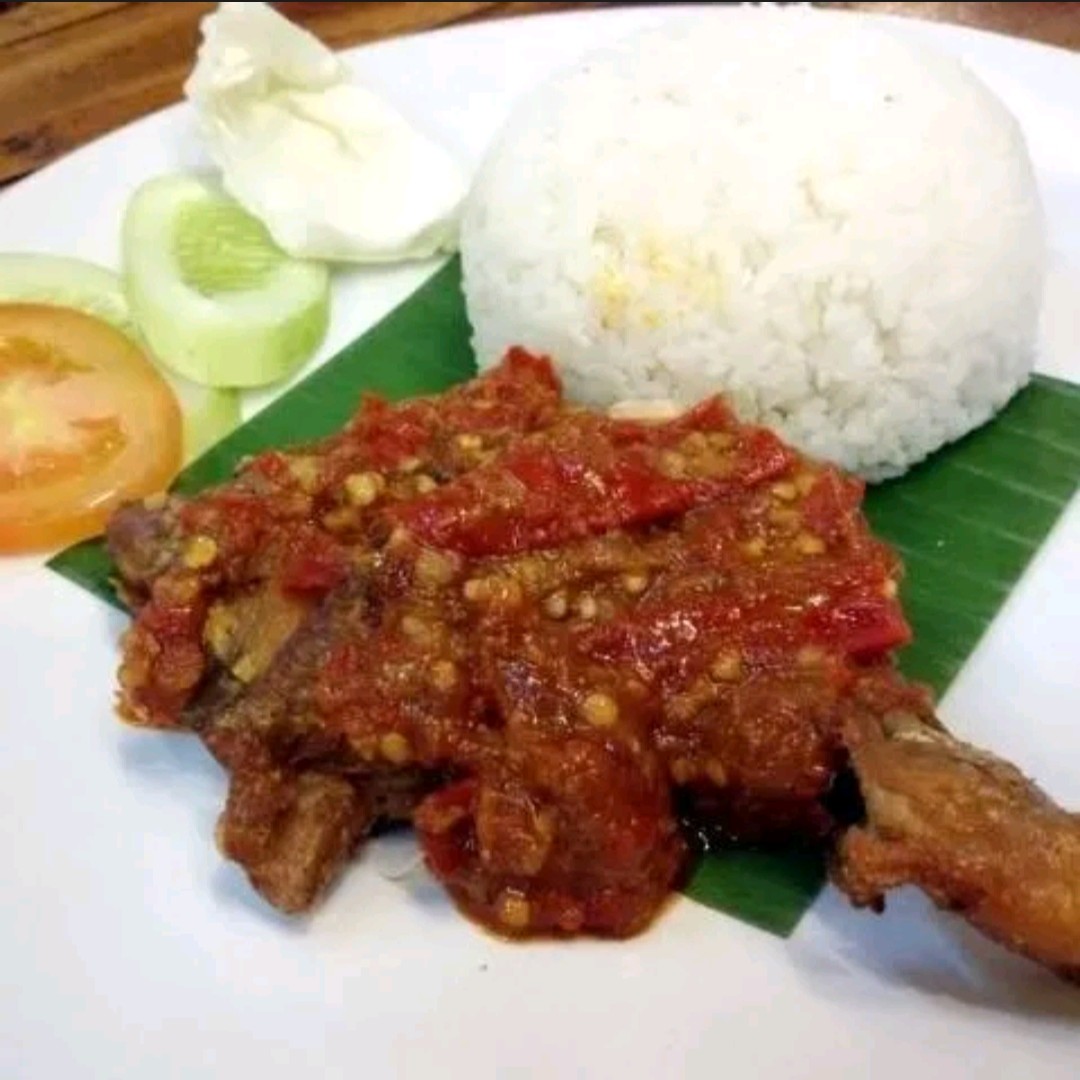 Wareg 1 Paket Ayam Penyet