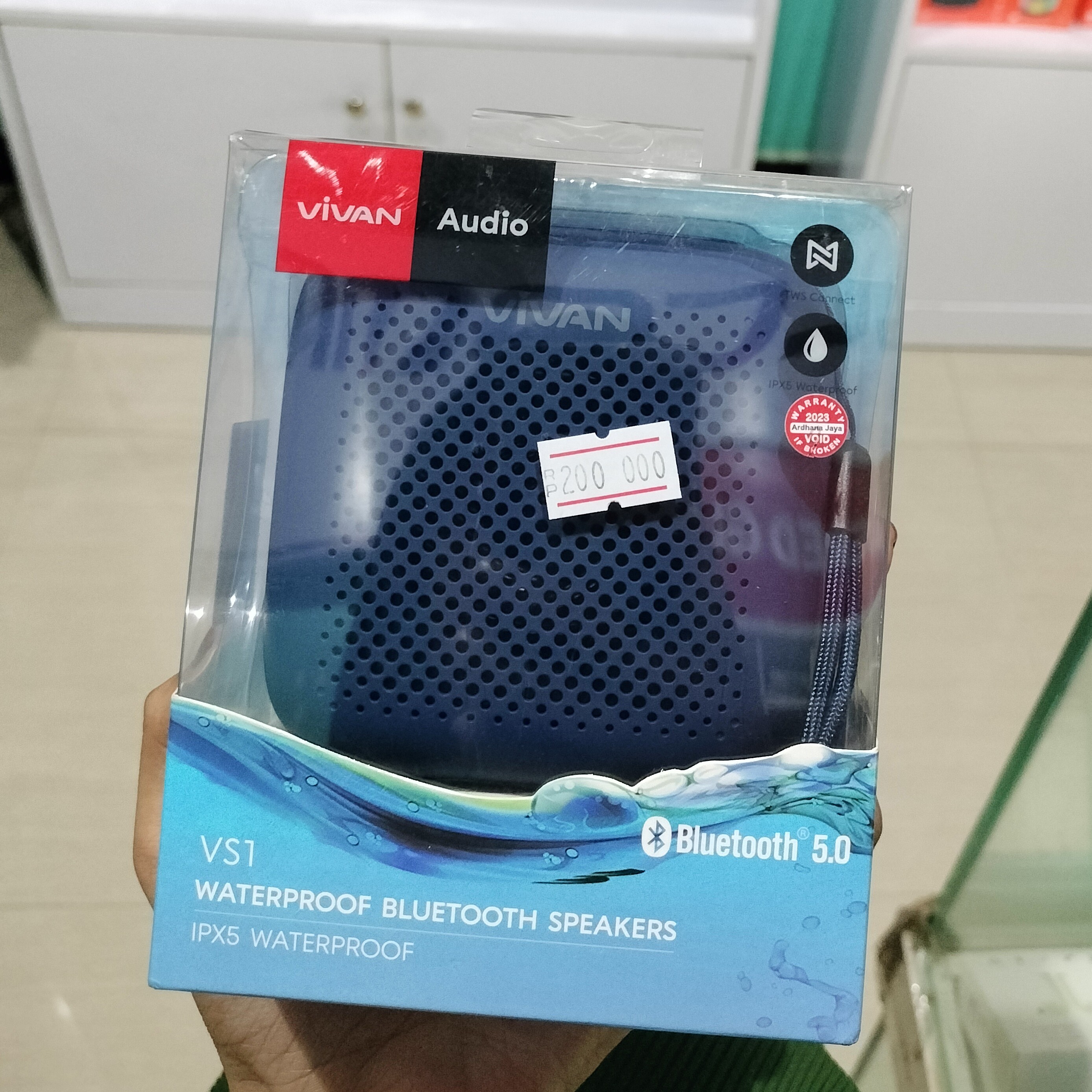 Waterproof Bluetooth Speaker VS1 2