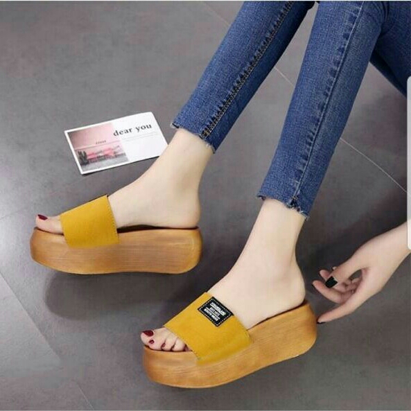 Wedges MR113 Kuning