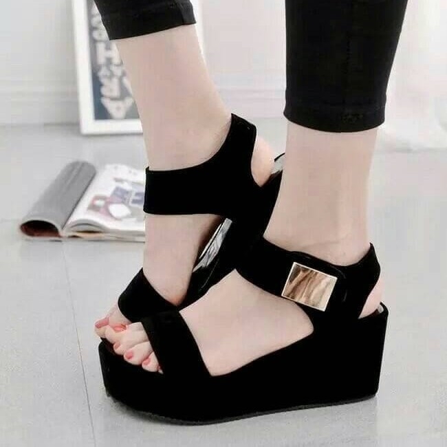 Wedges N40 HITAM