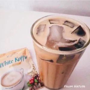 White Coffie Hangat atau Panas