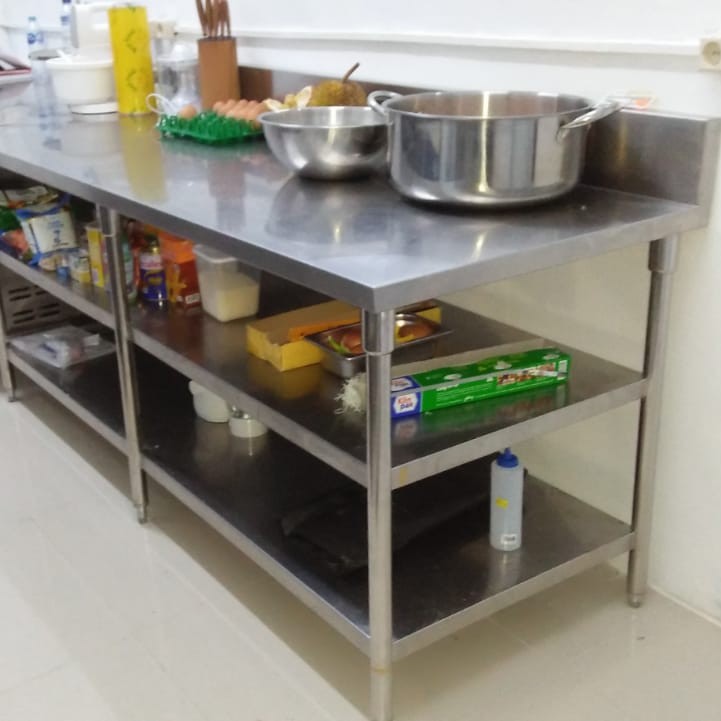 Work Table With 2 Under Shelf 2