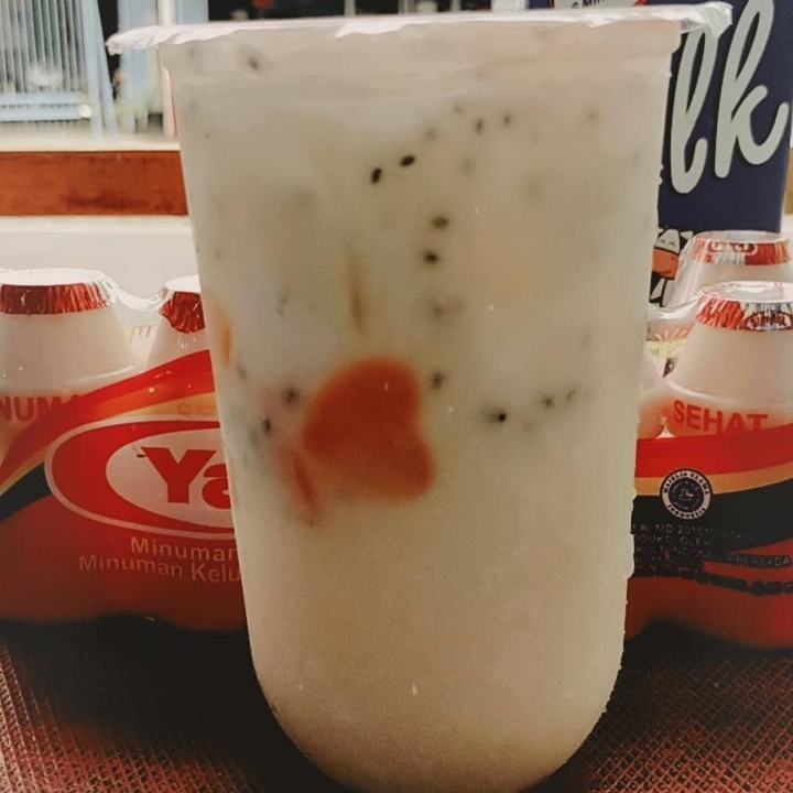 Yakult Lemonade