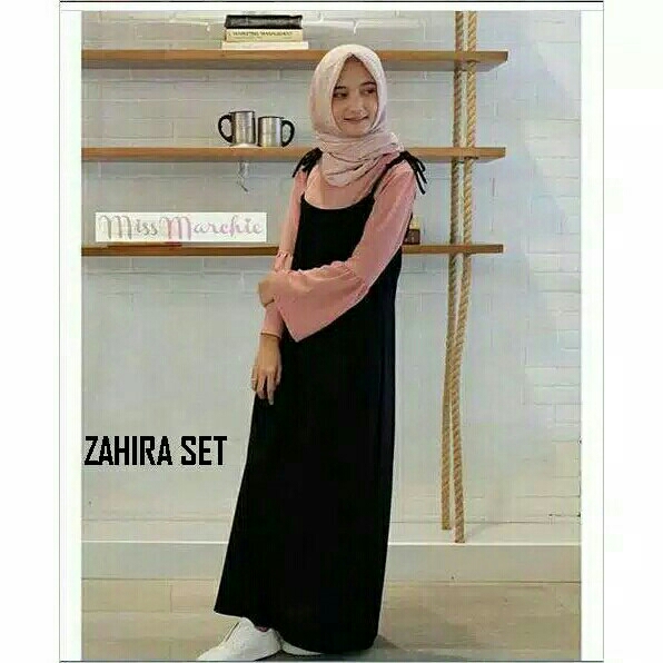 Zahira Set Hitam Pink