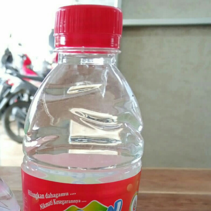 air dalam kemasan 600ml