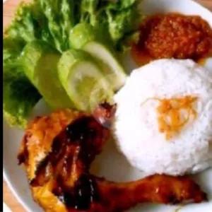 ayam bakar negri jumbo lalapan nasi sambal