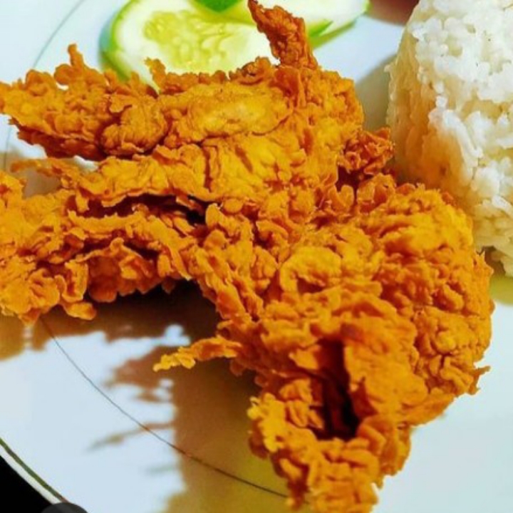 ayam crispy atau ayam geprek