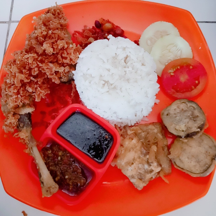 ayam kremes