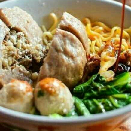 bakso isi daging