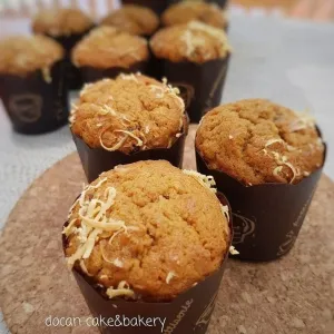 banana cake cup