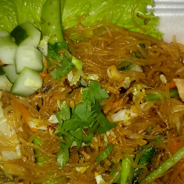 bihun goreng ayam - babi