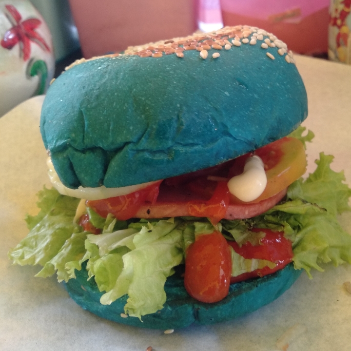 burger biru