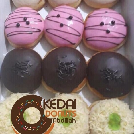 donat mini box isi 12