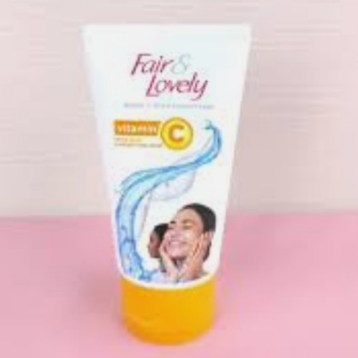 fair lovely bright c glow facial foam 50 gr