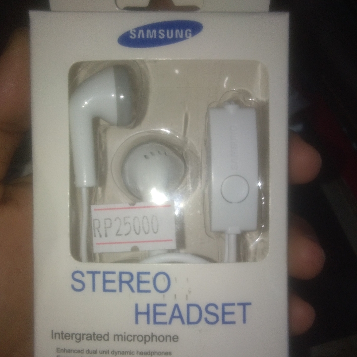 headset 