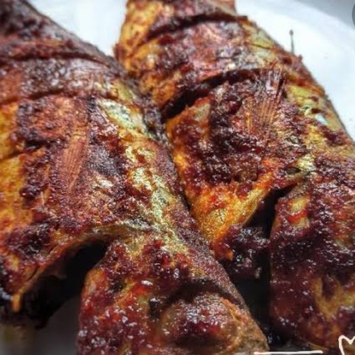 ikan laut bakar kecil