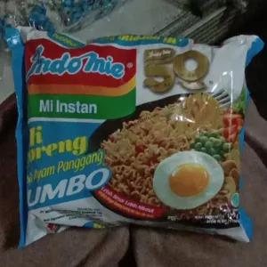 indomie goreng jumbo superrrr