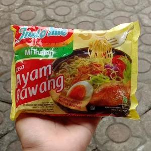 indomie kuah ayam bawang