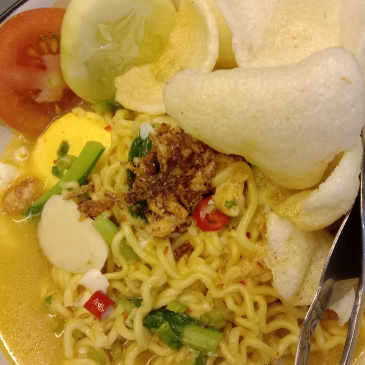 indomie kuah bakso