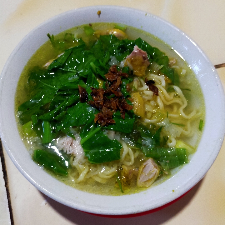 mie kuah ayam