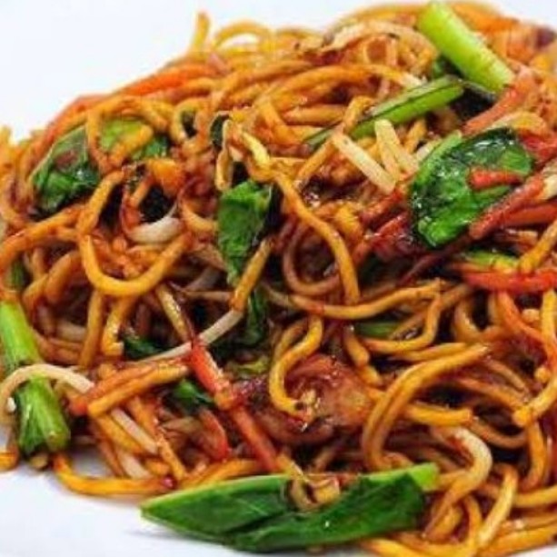 mie goreng telur ayam