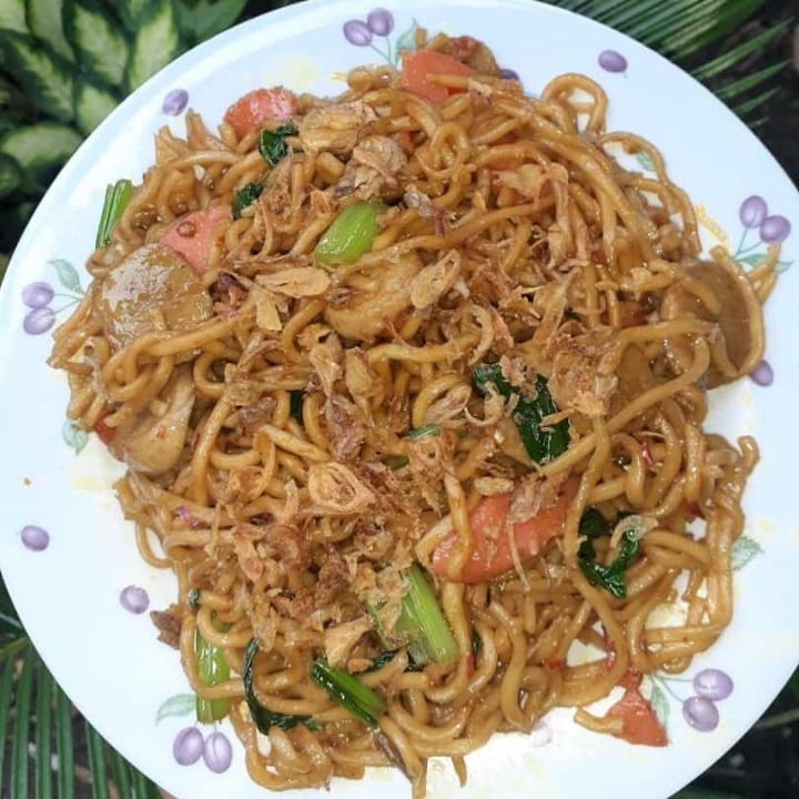 mie goreng bakso