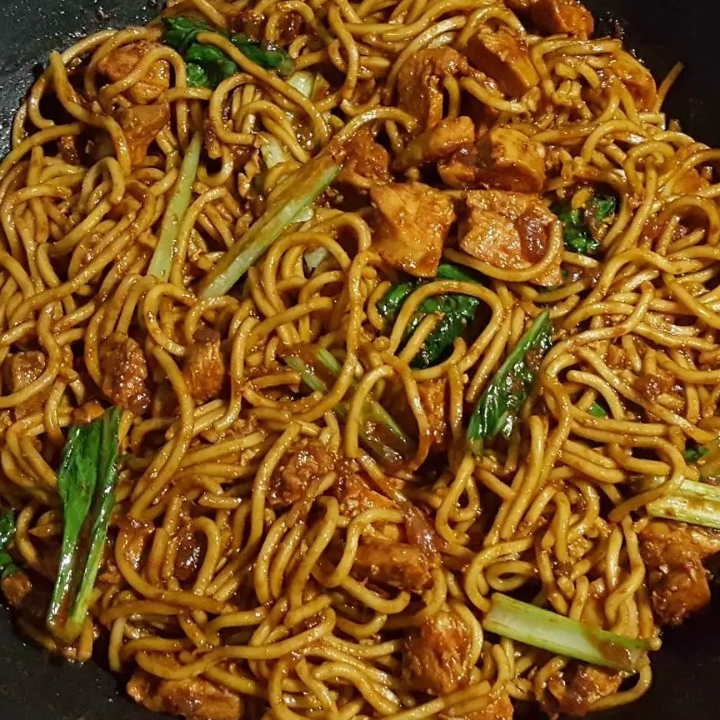 mie goreng biasa 