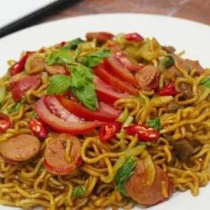 mie goreng sosis