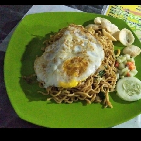 mie goreng telur 