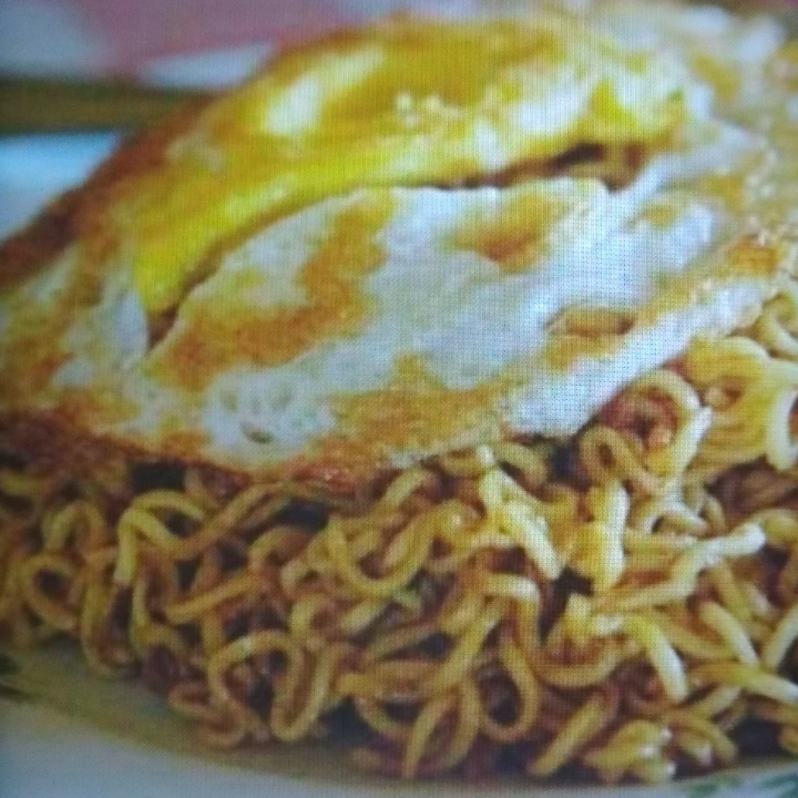 mie goreng telur