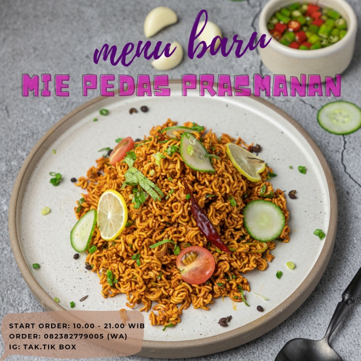 mie pedas prasmanan