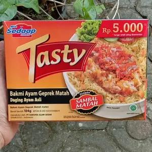 mie sedap tasty bakmi ayam geprek matah