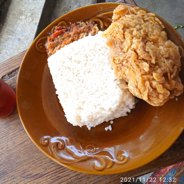 nasi Geprek Paket Hemat