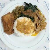 nasi ayam goreng