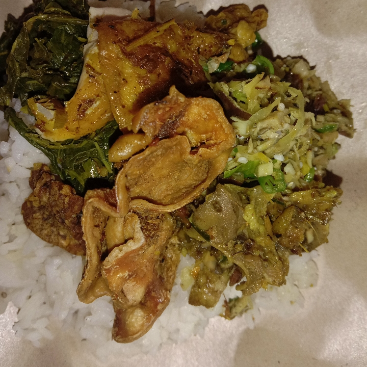 nasi campur bali