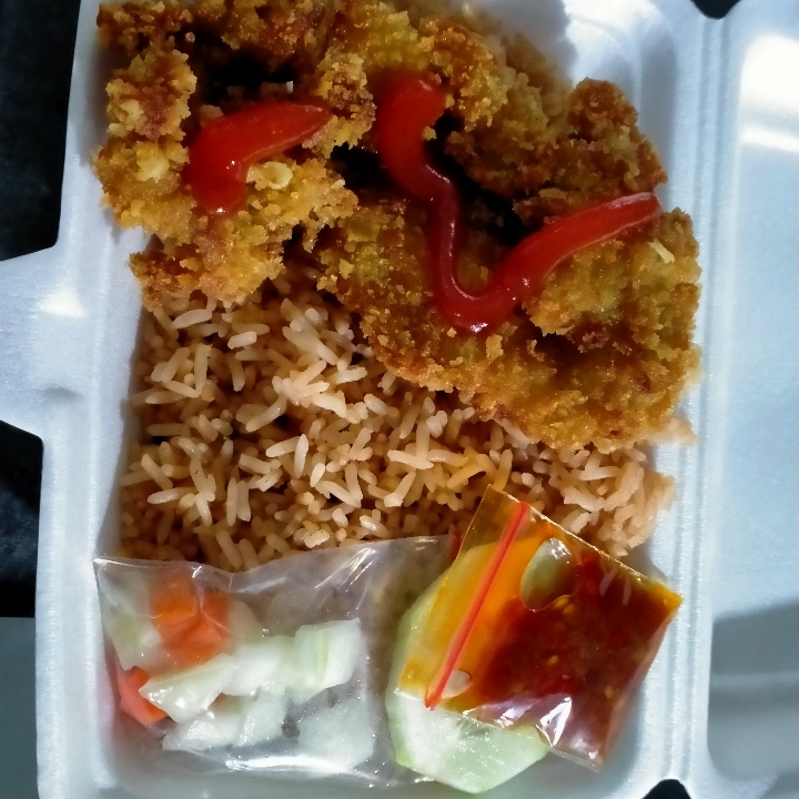 nasi goreng ayam katsu