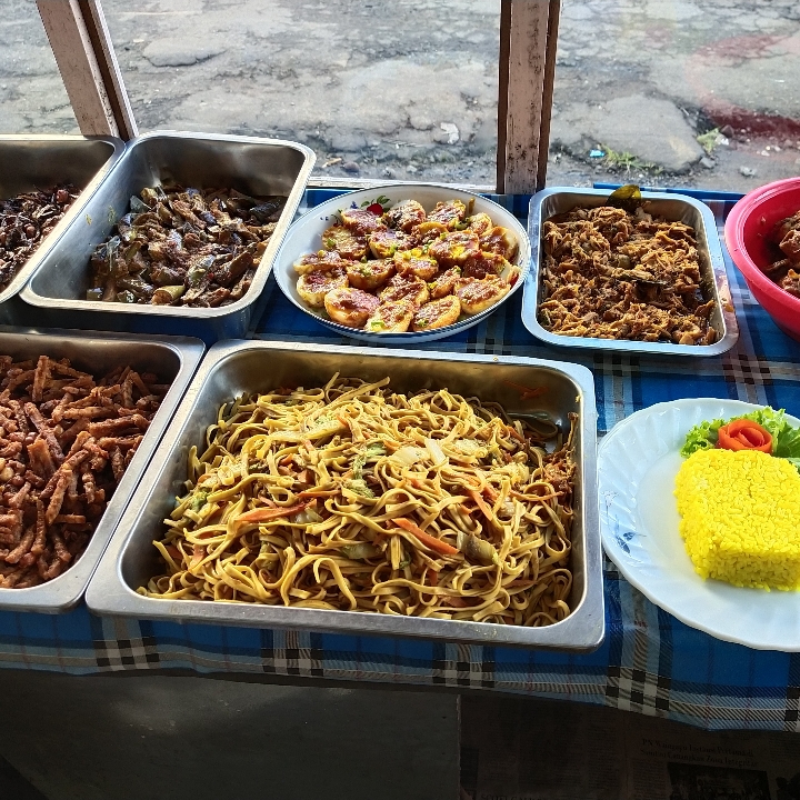 nasi kuning ayam 2