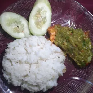 paket ayam penyet sambal ijo