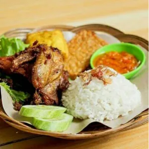 paket hemat ayam negri sambel pecak