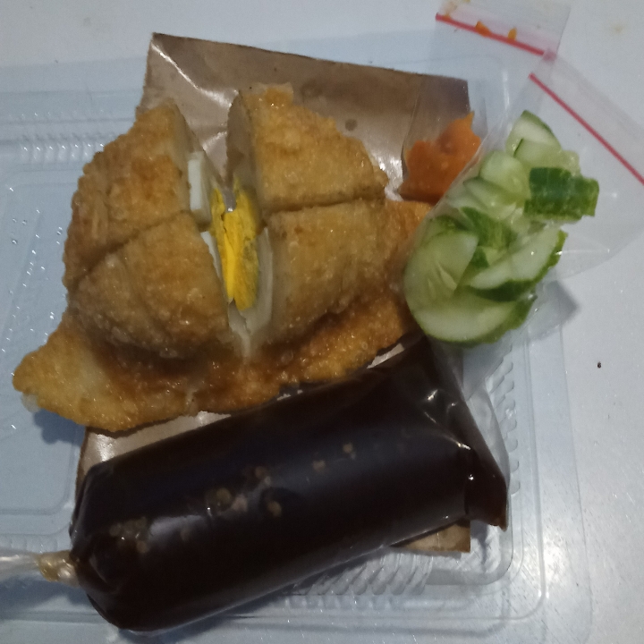 pempek kapal selam