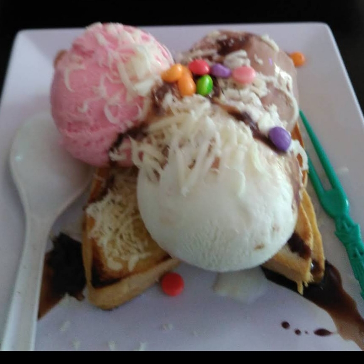 roti bakar es krim