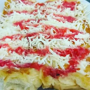 roti bakar keju strawberry susu