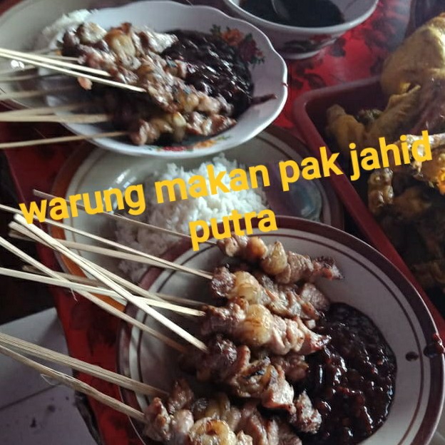 sate kambing muda 