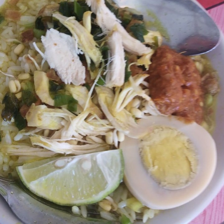 soto ayam telur