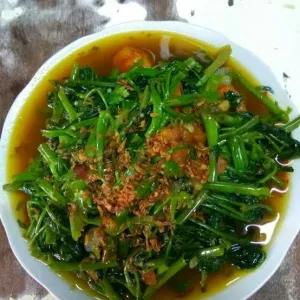 tumis kangkung 